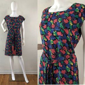 Vintage 1990s Sleeveless Flowered Multi-colored L
